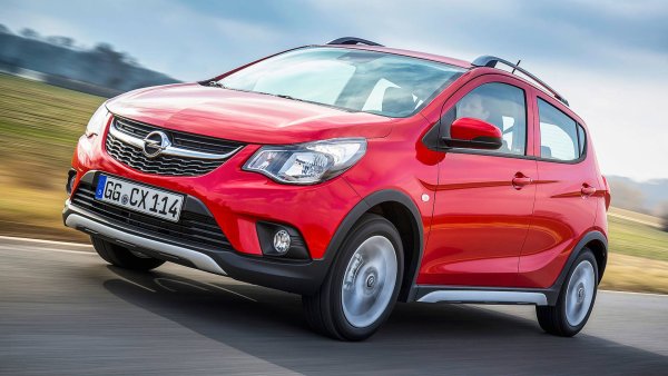 В средата на 2000-те Opel беше толкова горд със своите автомобили, че даде на новите ir модели имената на бащите-основатели на компанията. Всичко започна с Adam, базиран на Corsa и Fiat Punto, последван през 2015 г. от Karl. Името на последния обаче е единствената европейска черта, който притежава. В действителност новият градски автомобил не беше нищо повече от Chevrolet Spark, леко модифициран като естетика и точно като този, произведен на поточната линия на GM Daewoo в Южна Корея. 