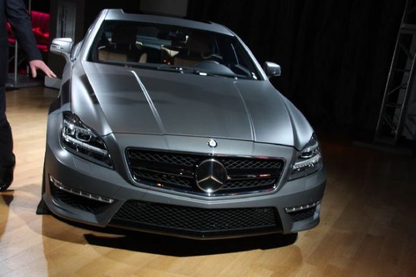 Mercedes-Benz CLS63 AMG 2012