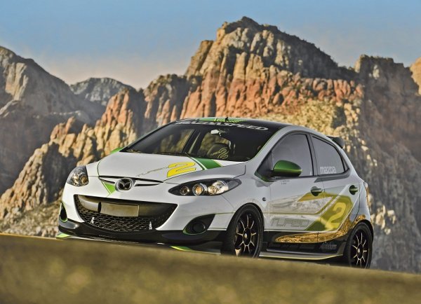 SEMA 2011 - Mazda2 Turbo oт Autobarn