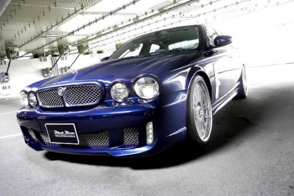 Jaguar XJ X350 Black Bison Edition oт Wald International