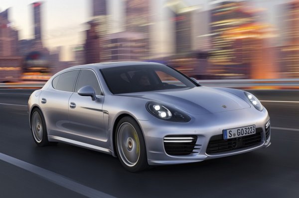 Porsche Panamera 2013