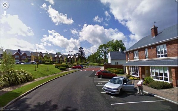 В обектива на Google Street View