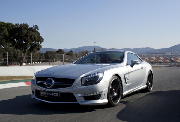 Mercedes-Benz SL 63 AMG