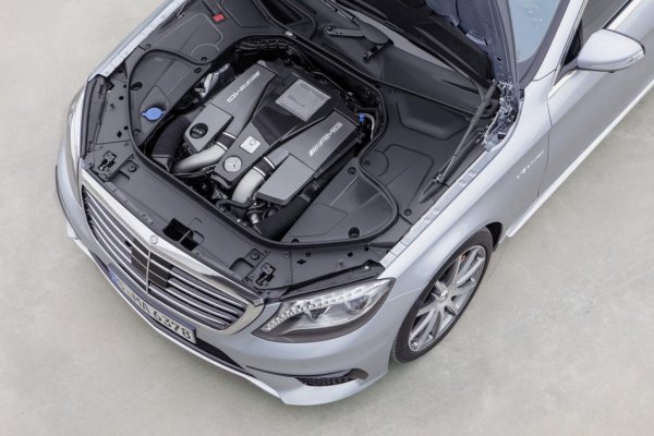 Mercedes-Benz S63 AMG