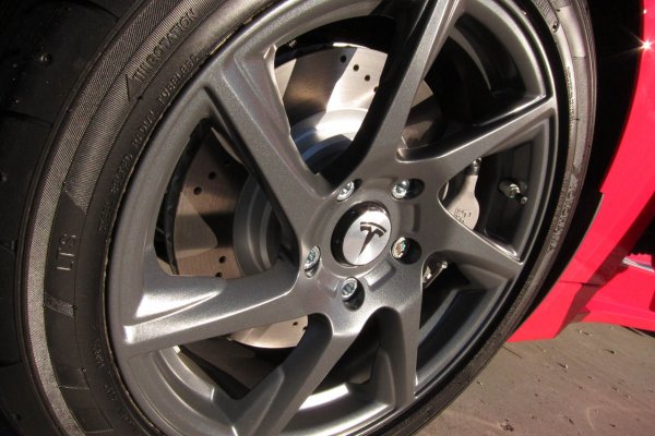 Tesla Roadster Final Edition