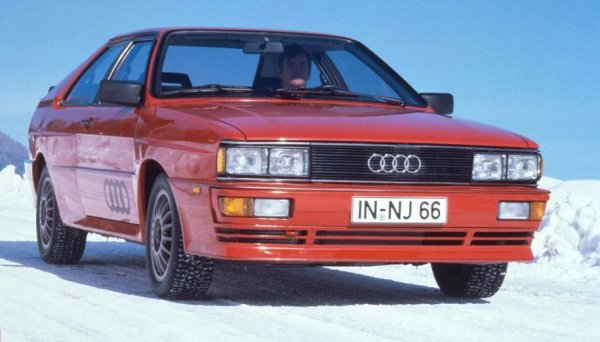 Проектът EA262 e считан за секретен, като дори ръководството на Volkswagen не знае за него и е изправено пред свършен факт, когато първите прототипи са готови. Причината е, че в края на 70-те години концепцията за пътническо купе с постоянно задвижване на четирите колела изглежда като глупост. Когато на закрита презентация през януари 1978 г. работещият прототип на бъдещото Quattro е представен на висшето ръководство на VW, никой не е възхитен.

За щастие, един от членовете на борда на директорите - Ернст Фиала, решава да не разчита на случайността, а да тества декларираните предимства на автомобила на практика. Той взима прототип на Audi Quattro за уикенда, като с нето пътува до Виена за уикенда и дава на жена си да шофира. Госпожа Фиала остава възхитена от поведението на колата по хлъзгави пътища и пътят към масовото производство на Quattro е открит.