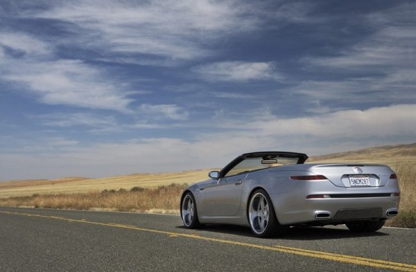 Fisker Tramonto, базовата архитектура на автомобила представлява Mercedes SL 55 AMG