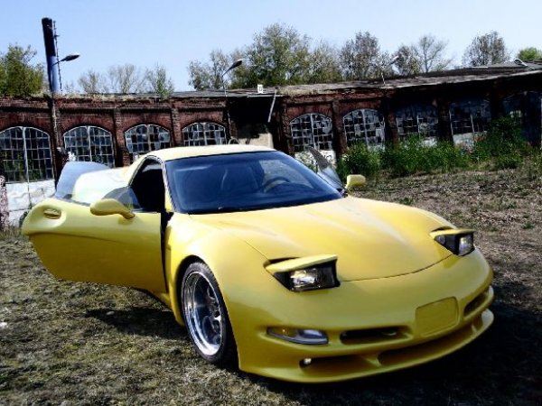 Chevrolet Corvette C5 "ала 70-те" от Wittera 