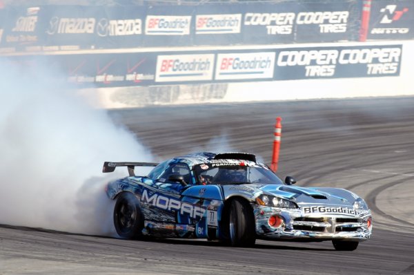 Formula Drift 2008. Писта Irwindale, САЩ Калифорния