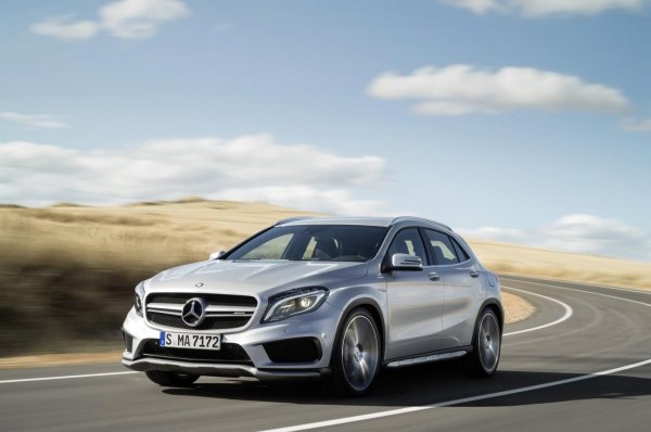 Mercedes-Benz GLA 45 AMG 