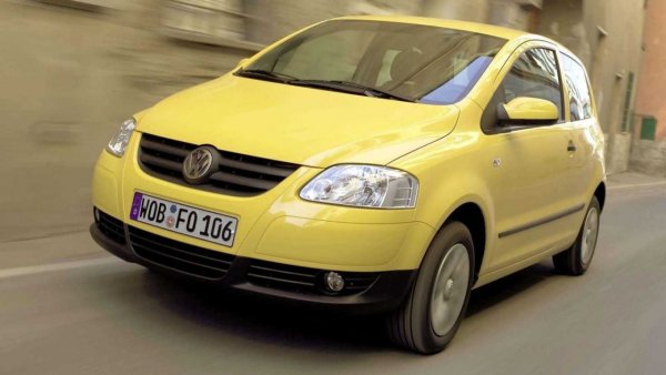 Наследникът на Lupo имаше качествата на миниван, но не беше точно достъпен модел. Може би това обстоятелство предизвика интереса към традиционното Polo, което се продава от 1975 г. 