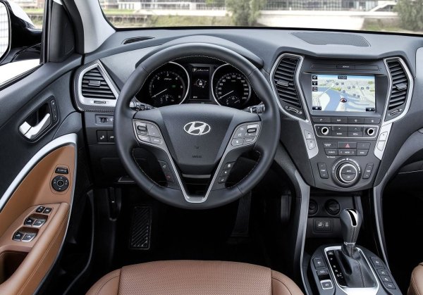 Слабости: автоматичната скоростна кутия не обича агресивното шофиране.

Какво да проверявате: състоянието на турбината и интеркулера.
