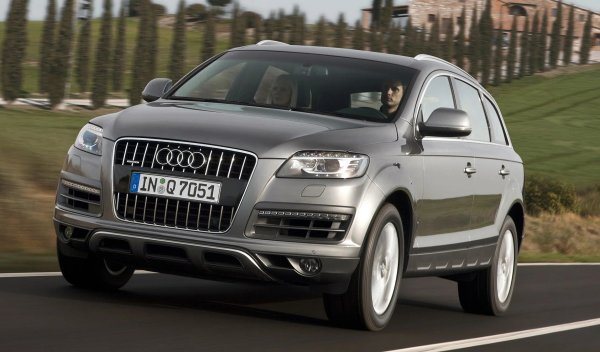 Има слабости, но те не са станали системни. Турбините изискват внимание с течение на времето, особено ако са били прегряти или двигателят е бил редовно изключен веднага след активно шофиране. Задното уплътнение на коляновия вал на ранните копия понякога се "изпотява". От време на време има проблеми с EGR клапана и филтъра за твърди частици. Всичко това обаче е предвидимо и отдавна е проучено от специализирани служби.