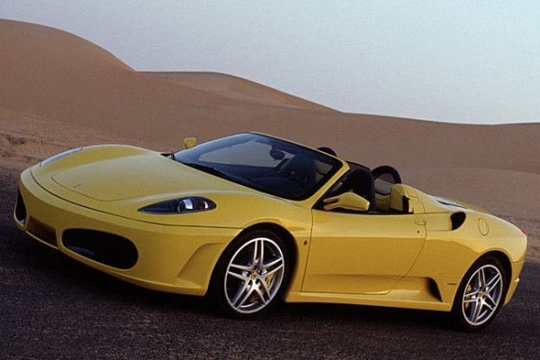 Ferrari 430 Spider, V8, 490 к.с., от около 165 000 евро