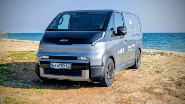 Kia PV5 - 33, BMW i5 - 32, BMW iX - 31, Mercedes CLA - 31, Forthing S50EV - 31, KGM Musso - 29, Toyota C-HR - 28, Leapmotor T03 - 27, Peugeot Expert - 27, VW ID.7 - 27, Citroen e-C3 - 26, Dongfeng E70 - 25, Porsche Macan - 24, BMW iX2 - 22, Kia EV4 - 22, Opel Corsa - 22, Volvo EX30 - 21, Leapmotor B10 - 21, Leapmotor C10 - 20, MINI Aceman - 20, Ford Explorer - 20, Ford Puma - 20. 

