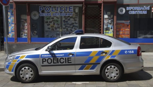 &bull; употреба на алкохол - от 100 евро (макс. допустими промили - 0,0)
&bull; 20 км/ч превишение на скоростта - от 60 евро
&bull; над 50 км/ч превишение на скоростта - от 200 евро
&bull; преминаване на червено - от 100 евро
&bull; неправилно изпреварване - от 200 евро
&bull; неправилно паркиране - от 60 евро
&bull; разговор по мобилния телефон - от 60 евро
&bull; каране без предпазен колан - 80 евро
