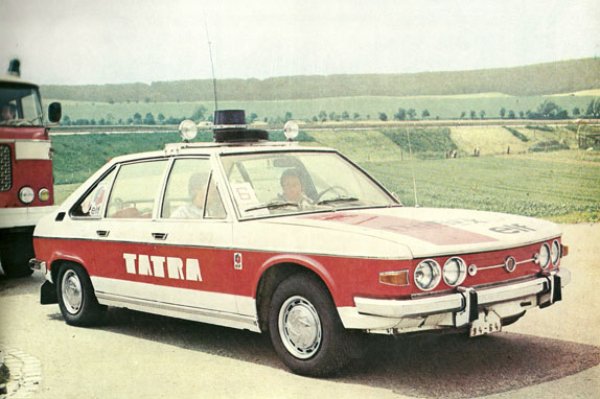 По време на Голямата награда на Унгария през 1995 г. двигателят на болида на Таки Инуе се запалва. Японецът спира в една от зоните за безопасност и тича за пожарогасител. Когато се връща с него, за да загаси своя Footwork Arrows, е ударен от едва от колите за безопасност - Tatra 623.
