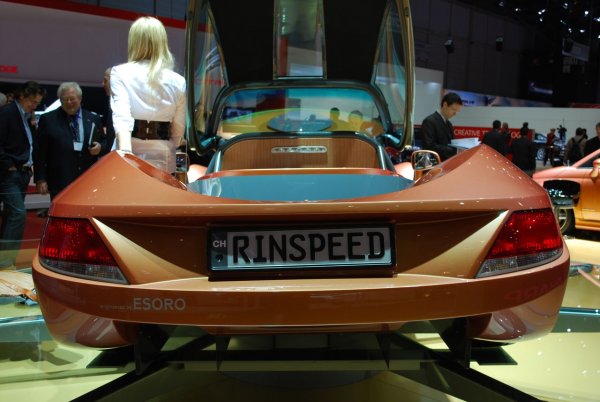 Женева 2009 / Rinspeed iChange 