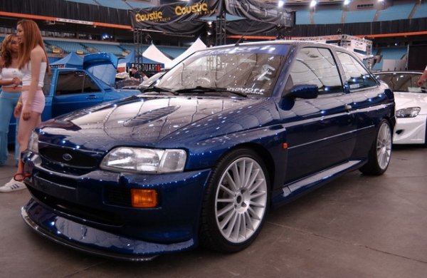 В колата се интегрира 2.0 литров турбо-агрегат, доставящ  около 230 конски сили.