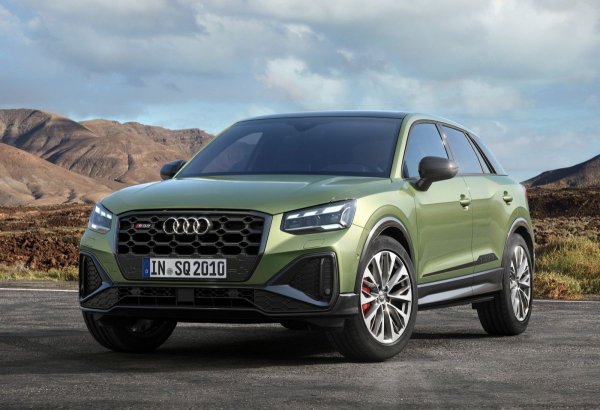 Audi Q2 беше един от първите малки SUV автомобили от премиум-сегмента. Управлението е стегнато и повечето двигатели се представят отлично, но най-силното оръжие на модела е качеството на интериора. Нито един малък SUV не предлага подобно луксозно усещане. 

Освен това Q2 има една от най-добрите информационно-развлекателни системи – всъщност по-добра от тези в по-големите и  по-скъпи SUV-модели на Audi. Да, този автомобил струва повече, но пък и държи висока цена при препродажба.