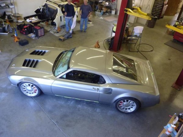 Mustang Mach 40 - уникален автомобил, съчетаващ стилът на Mustang Mach 1 и техниката на Ford GT