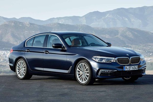 Следващият в списъка е друг модел от същата марка, макар че в този случай отново говорим за голям седан. Удобен за пътуване и дори динамичен. Но бъдете много внимателни, ако искате да го купите от пазара за употребявани автомобили, тъй като 6,1% от тях имат манипулиран пробег, съкращаван средно със 105 742 километра.
