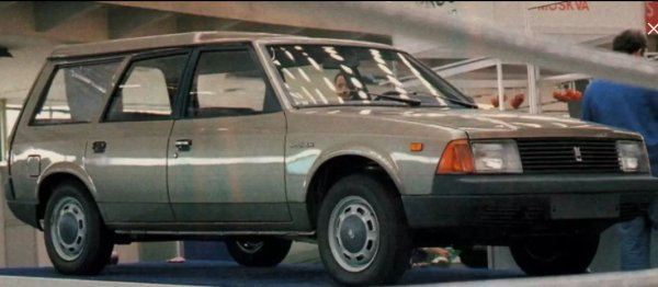 Голям интерес към Москвич-2141 проявява югославската фирма Progress. Именно тя първа прави удължена версия на хечбека, а след това и интересно комби. То обаче така и не се появява в бившия СССР, а интересът към колите на марката зад граница постепенно спада и изчезва напълно.