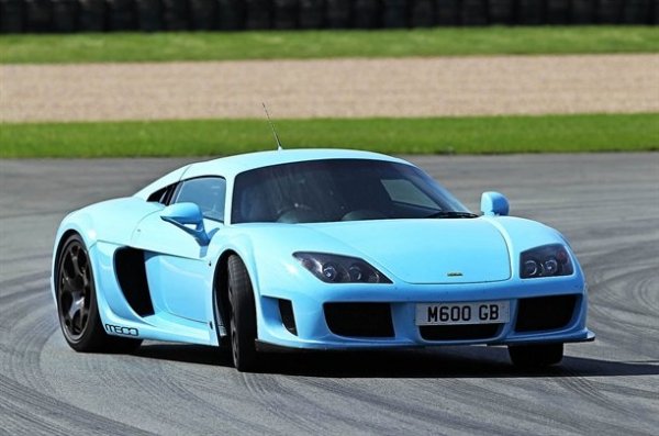 Кадри от конкурса Britain&rsquo;s Best Driver&rsquo;s Car 2010 на Аutocar. Победител е Porsche 911 GT3 RS.