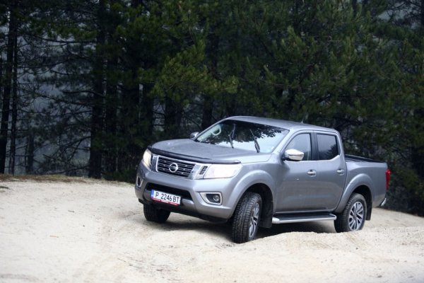 Nissan Navara 