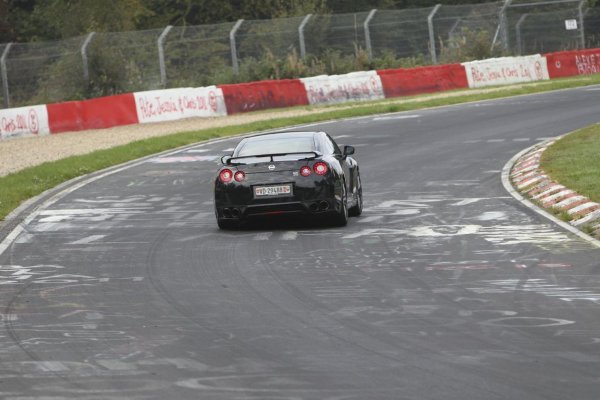 Nissan GT-R 2012
