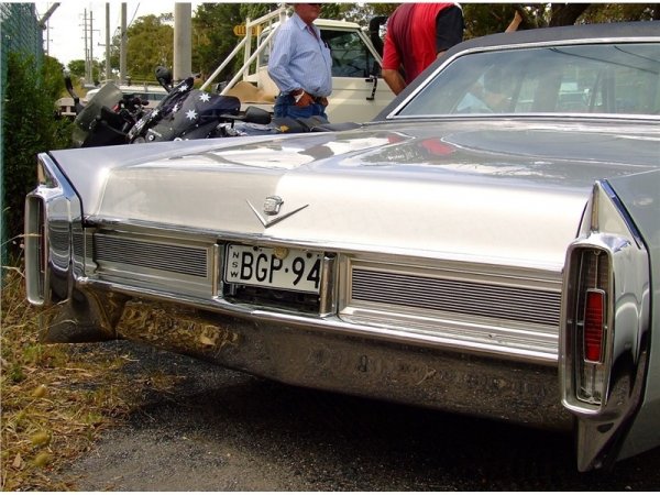 Cadillac Coupe de Ville 1965