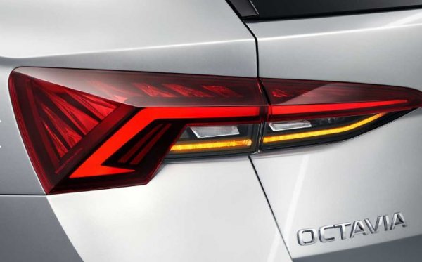 Преди да свърже за дълъг период живота си с концерна Volkswagen, словашкият дизайнер завърша висшата школа за изобразително изкуство в Братислава и магистратура във висшата школа за изкуства в Лондон. След това Кабан участва в създаването на редица модели на германския производител - от Volkswagen Lupo и Seat Arosa до Bugatti Veyron, но печели световна известност като главен стилист на Skoda.

Под ръководството му е направен първият кросоувър на марката Kodiaq, последната Fabia, и третата Octavia, включително и нейният спорен фейлифт. Сегашният Superb също е заслуга на Кабан, чийто стил е наречен „Чешки кристал“ заради заиграването със сложната форма на оптиката на автомобилите.