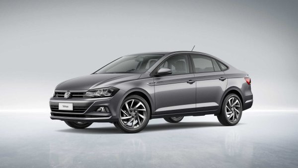 Името може да ви заблуди, тъй като &bdquo;Виртус Болоня&ldquo; е шампион на Италия в мъжкия баскетбол. Този модел няма нищо общо с Апенините, като представлява седан, изграден на платформата MQB-A0, използвана от Seat Ibiza (MK6), Audi A1 (MK2) и Volkswagen Polo (VI). Моделът се продава в Бразилия, Аржентина, Мексико и Индия с гама от двигатели, вариращи от 1.0 TSI 3-цилиндров (118-130 к.с.) до 1.4 TSI  (150 к.с.). Има и версия с атмосферен 1.6 MSI със 110 к.с. 