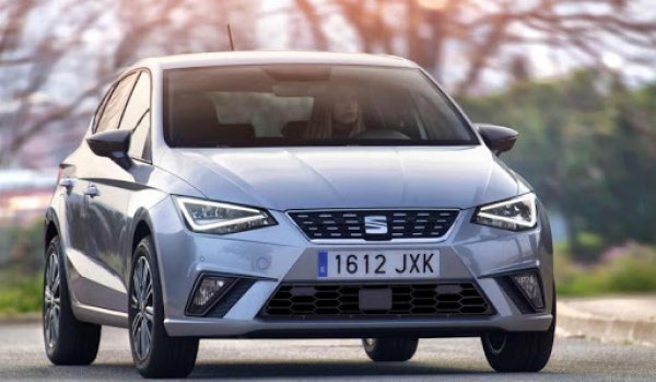 Испанският аналог на Volkswagen Polo може да се похвали с нисък разход на гориво при версията с 1,0-литров турбомотор с 3 цилиндъра, която развива 95 к.с. (същият мотор се предлага и със 115 к.с.).
