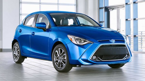 Това е автомобил, който предлага много неща на ниска цена дори още в базовото си ниво на оборудване. Yaris може да не е голям, но се справя отлично със задачата да ви закара от точка А до точка Б. За съжаление на мнозина в САЩ, това е последната му година на местния пазар.

Цена като нов: 17 307 долара

Цена на петата година: 9 330 долара

Амортизация: 7 977 долара

Остатъчна стойност: 51,9%