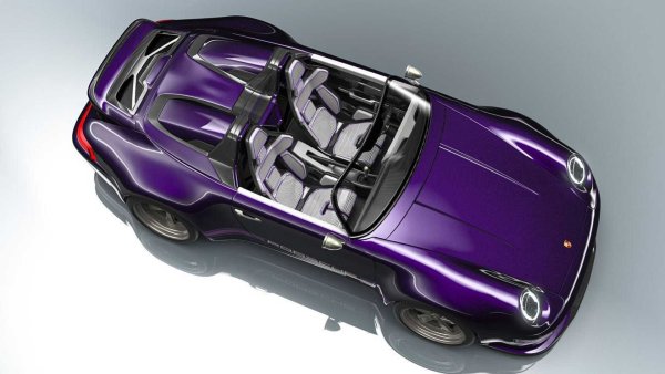 Porsche 911 Speedster (993) е един от най-редките модели в списъка. Всъщност са направени само две копия. Едната еза дизайнера Фердинанд Александър Порше (внук на основателя на марката), а другата е по поръчка на американския актьор Джери Зайнфелд. Компанията Gunther Werks преосмисли този модел, който има 4,0-литров шестцилиндров двигател, тип „боксер“ с 435 к.с. и 454 Нм. въртящ момент, способен да се развихри до 7800 об/мин. Мощността се изпраща към задните колела чрез 6-степенна механичва скоростна кутия Getrag G50. 