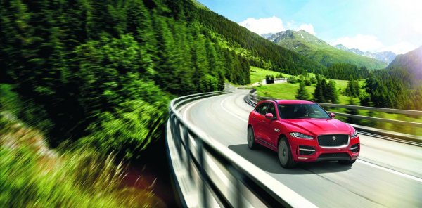 Jaguar F-PACE