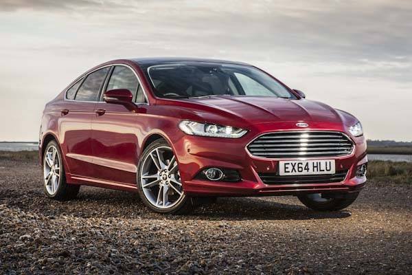 Ford Mondeo е недооценен седан. Това е много приличен автомобил с добра надеждност. Слабото място може да се нарече динамиката с основния аспириран 2.5 (150 к.с.). Но от гледна точка на надеждността този двигател е добър.

Ресурсът му е не по-малко от 400 000 км, но при определени условия. На всеки 100 хиляди км трябва да се регулират хлабините на клапаните, тъй като няма хидравлични компенсатори. Също така на всеки 50 000-60 000 км е необходимо да почистите блока на дроселовата клапа.
