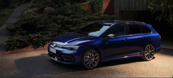 За: Почти толкова просторен катоf Skoda,  отличен комфорт

Против: Не толкова пестелив; силните страни бутат цените нагоре

Комфортът и изтънчеността са на първо място при Volkswagen Golf Estate, който изглежда по-класически и по-престижен от конкурентите тук. Има по-малко вятър и шум от пътя в движение. Справя се добре с лоши пътни настилки. Още е привлекателен за шофиране, с много пъргаво управление. Той има същата плавна скоростна кутия с двоен съединител като Skoda и въпреки че неговият 1,5-литров бензинов двигател не е толкова мощен, той е тих и нетърпелив да натиснете. 

Дори под 20 000 евро можете да закупите Golf Estate 1.0 1.0 TSI 115 Match Edition на около 70 000 км.
