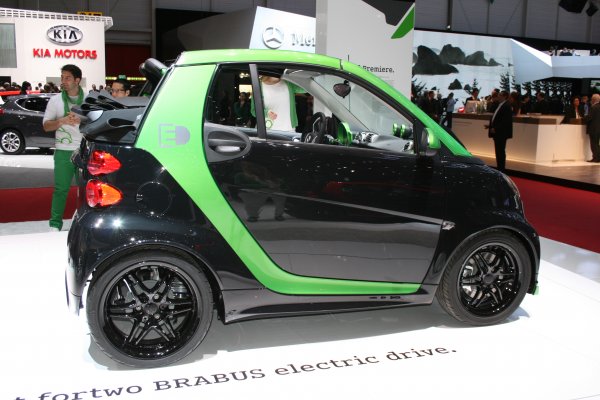 Женева 2012 / Smart ForTwo Brabus Electric
