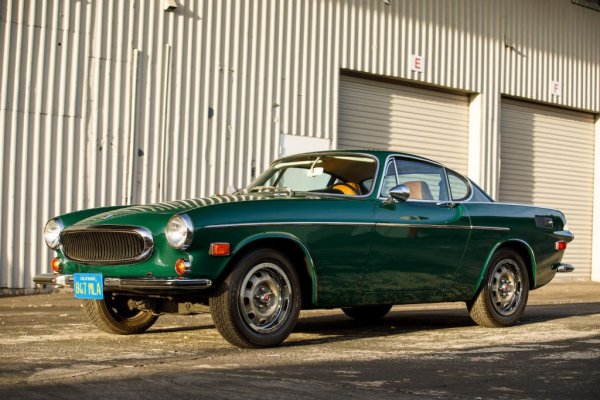 Шведите винаги са акцентирали на практичността и сигурността - не точно качествата, които търсят автомобилните колекционери. Все пак преди година едно Volvo 1800E от 1972 се продаде в търг на Bonhams за 91 840 долара.
