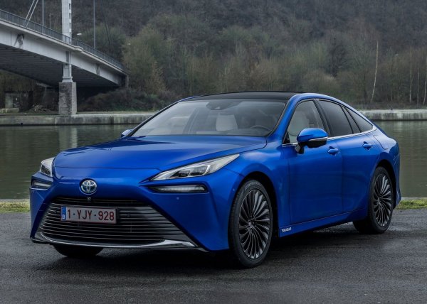 2. Volvo - 26.6, 3. Mercedes-Benz - 21.0, 4. Volkswagen - 20.8, 5. Audi - 17.6, 6. BMW - 17.2, 7. Skoda - 11.3, 8. Ford - 10.4, 9. Mazda - 9.5, 10. Mitsubishi - 9.4
