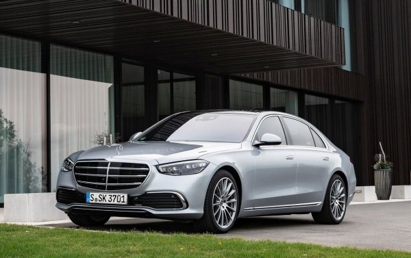 2. Toyota - 32.3, 3. BMW - 31.0, 4. Audi - 24.0, 5. Porsche - 21.1, 6. Lexus - 18.8, 7. Honda - 16.9, 8. Maserati - 16.7, 9. Rolls-Royce - 16.6, 10. Volvo - 15.4
