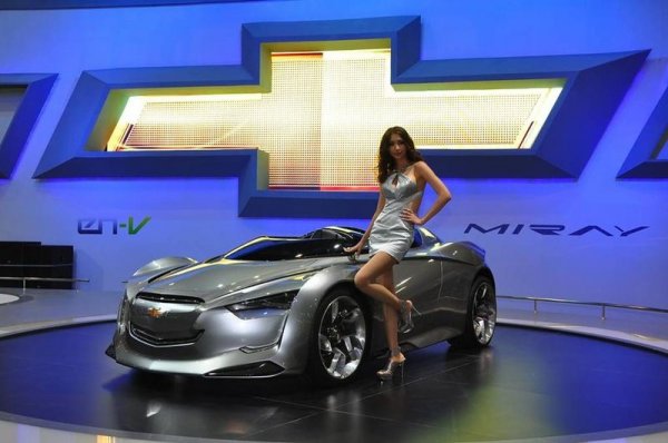 Момичетата на автосалон Банкок 2011
