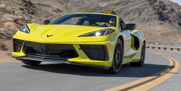 Тук вече експертите на Hearst разтягат до крайност понятието "евтин" - актуалният Corvette струва почти 66,000 долара. Но пък става дума за нов автомобил със средноразположен двигател и почти 500 конски сили, а в тази категория поколението С8 е на практика без конкуренция днес. 