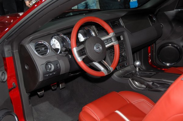 Автосалон Лос Анджелис 2008 / Ford Mustang 2010