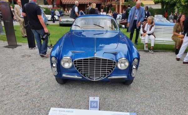 Siata e съкращение от Societа Italiana Auto Trasformazioni Accessori - ателие за доработка на състезателни автомобили, създадено от пилота Джорджо Амброзини в Торино през 20-те години. 
