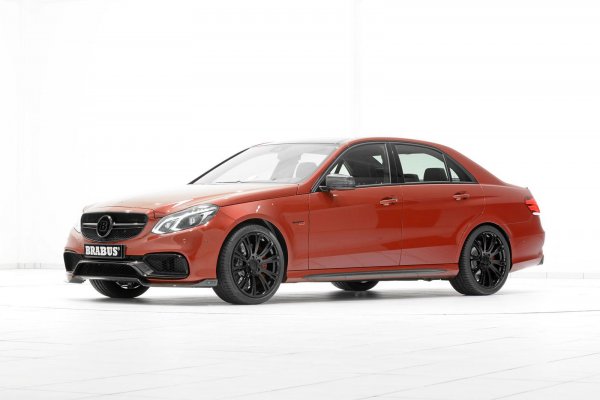 Mercedes-Benz E63 AMG 
