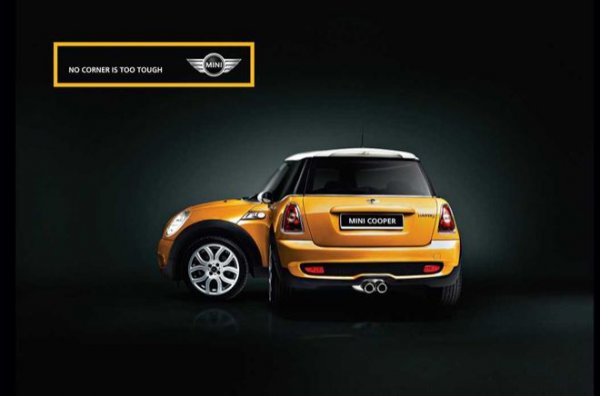 Впрочем, в Mini също считат своите хечбек-модели за достатъчно малки. За тях маневрирането в тесните условия на мегаполисите не е никакъв проблем.