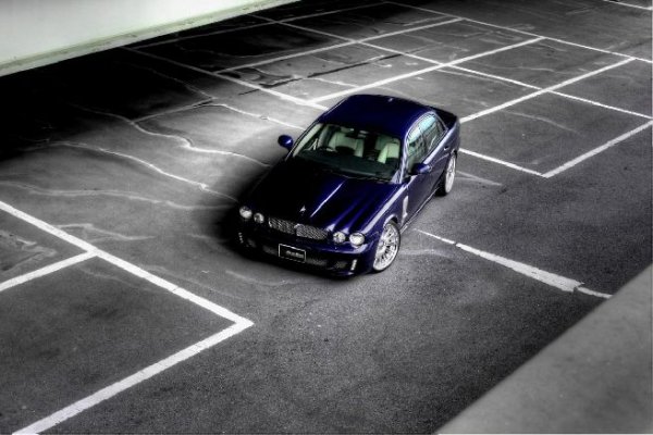 Jaguar XJ X350 Black Bison Edition oт Wald International